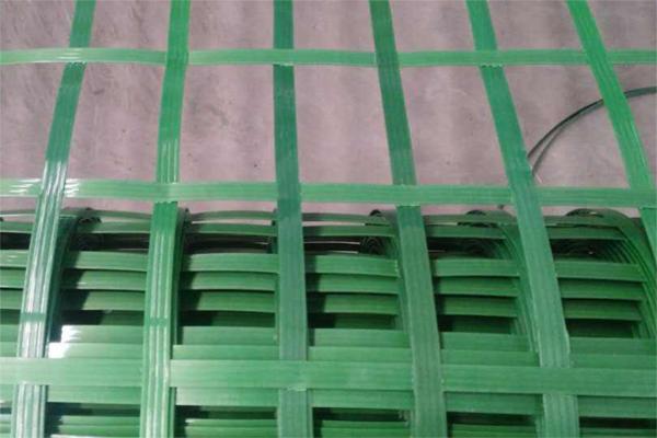 土工格栅的铺设方法  第6张