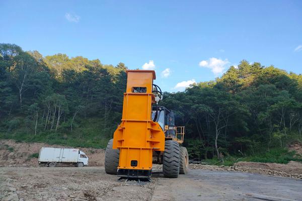 路基工程中高速液压机与土工格栅相比哪个更好？  第1张