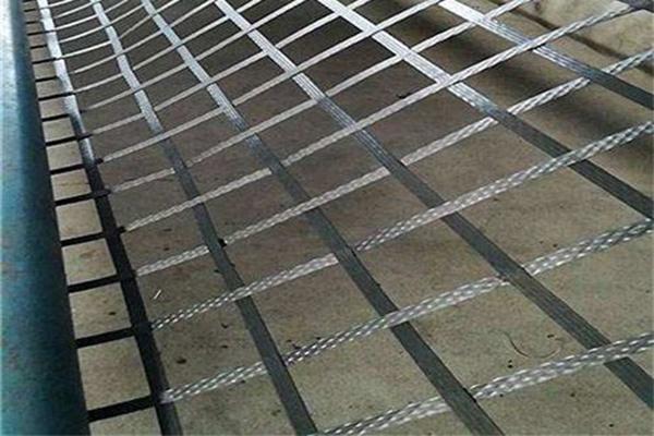 一文看懂土工格栅如何修补路面裂缝  第3张