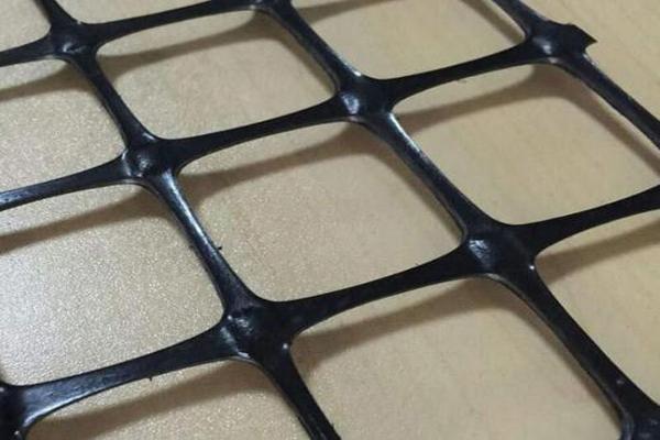 塑料土工格栅价格解析：如何选择适合自己的格栅？  第2张