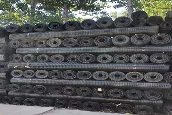 土工格栅施工遵守规矩，你知道吗？  第2张