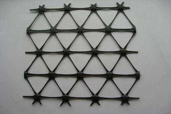 揭秘三向土工格栅复合垫的神奇威力  第4张