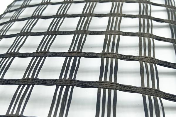 土工格栅与玻纤土工格栅的施工要点详解  第3张