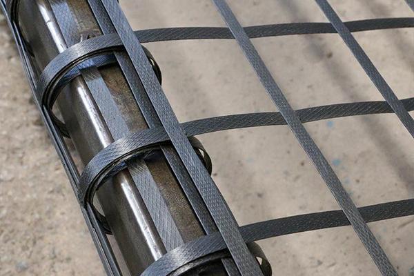 掌握双向钢衬的正确使用方法，让你的工程更牢固！  第2张