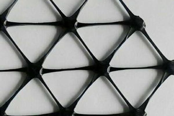 三向土工格栅施工易损伤因素分析  第2张