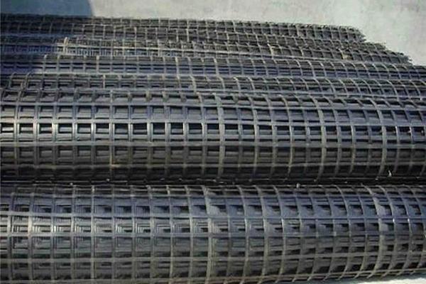 土工格栅抗腐蚀性能：值得信赖的选择吗？  第1张