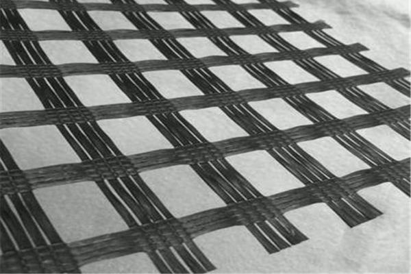 土工格栅在铺设中常见问题有哪些 第3张