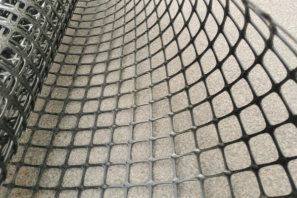 玻纤土工格栅的应用领域和用途有哪些  第1张