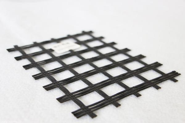 玻纤土工格栅在沥青路中的作用及原因  第3张