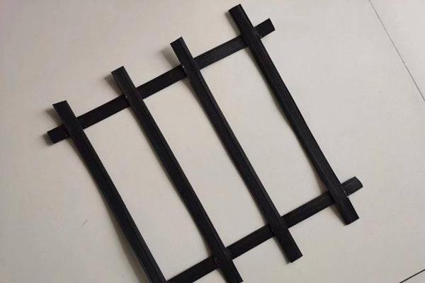 高韧性聚酯纱线集束土工格栅能不能加固土体  第3张