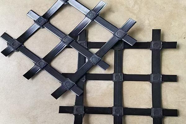 高韧性聚酯纱线集束土工格栅可以用在哪些工程中  第1张